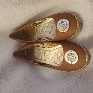3/$35 Refresh ladies tan and gold flats with toe medallion